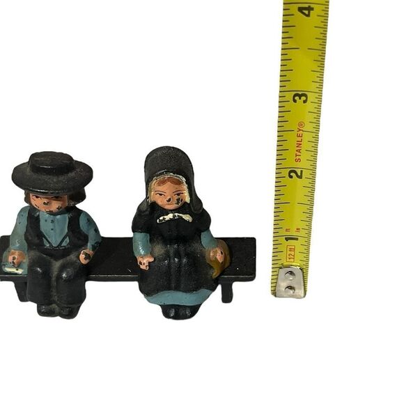 Vintage Cast Iron Miniature Pennsylvania Dutch Black and Blue Amish Figurines - Picture 5 of 6